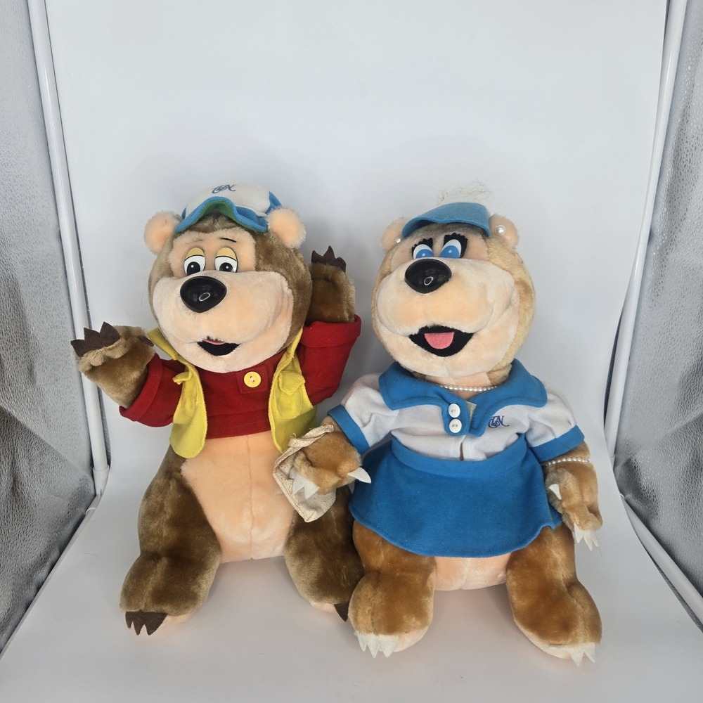 Vintage‎ Disney Thousand Trails Buddy Bear Girl Bear Purse Pearls 1960's Rare